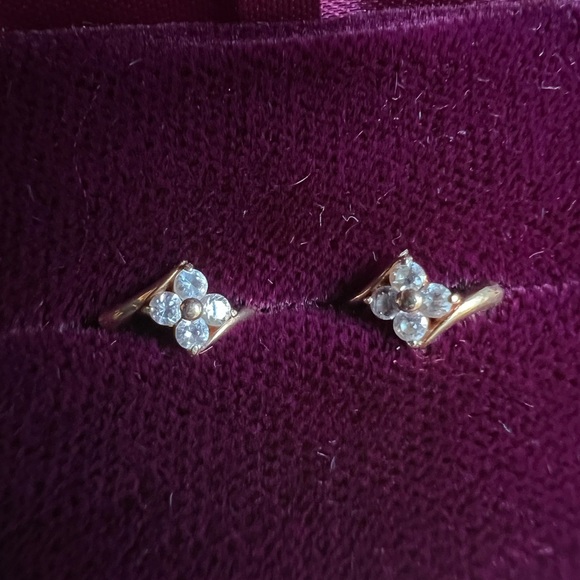 14k earrings - Picture 10 of 10